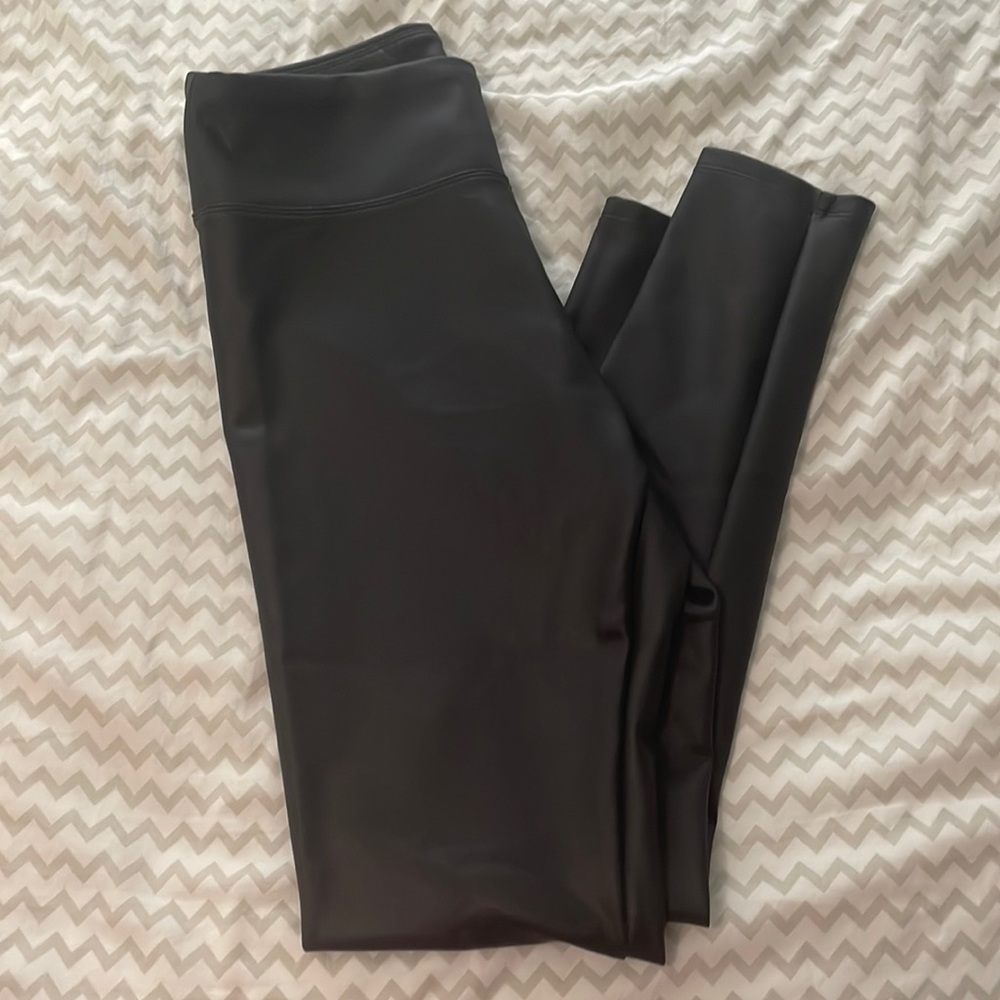 Black faux leather legging